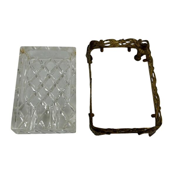 2 Vintage Glass Crystal And Gold Toned Metal Ashtrays Hollywood Regency Style - Picture 8 of 9